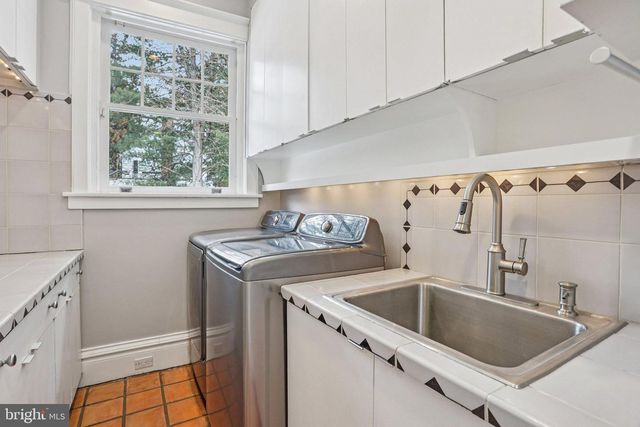 3442 LANARK RD, Coopersburg, PA 18036