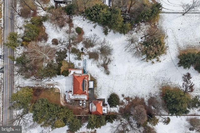 3442 LANARK RD, Coopersburg, PA 18036