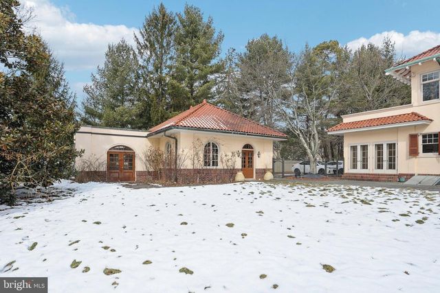 3442 LANARK RD, Coopersburg, PA 18036