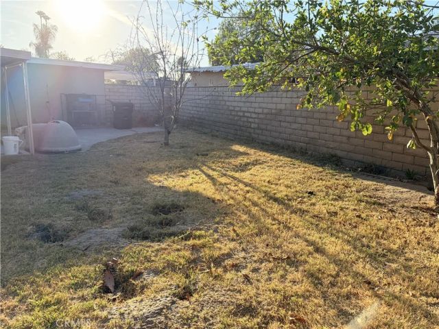6959 Newbury, San Bernardino, CA 92404