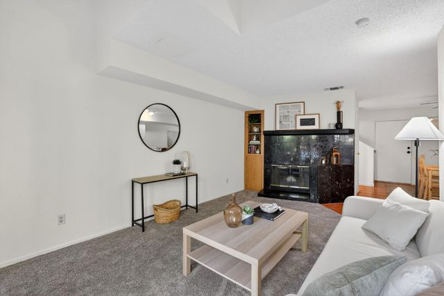 7674 Lily Mar Ln, Antelope, CA 95843