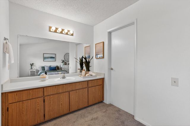 7674 Lily Mar Ln, Antelope, CA 95843