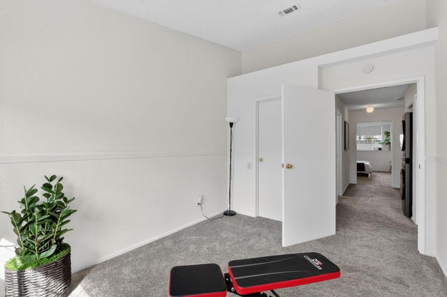 7674 Lily Mar Ln, Antelope, CA 95843