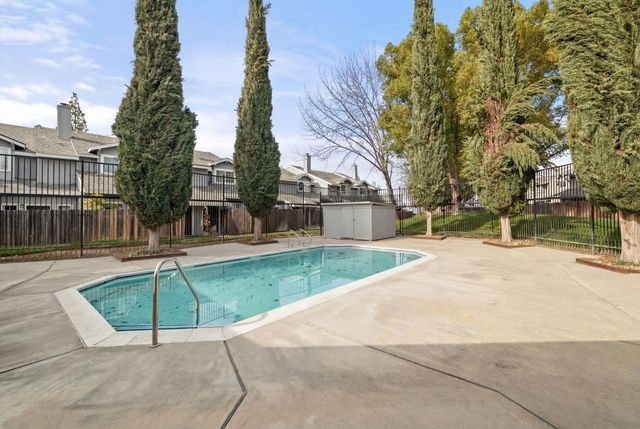 7674 Lily Mar Ln, Antelope, CA 95843