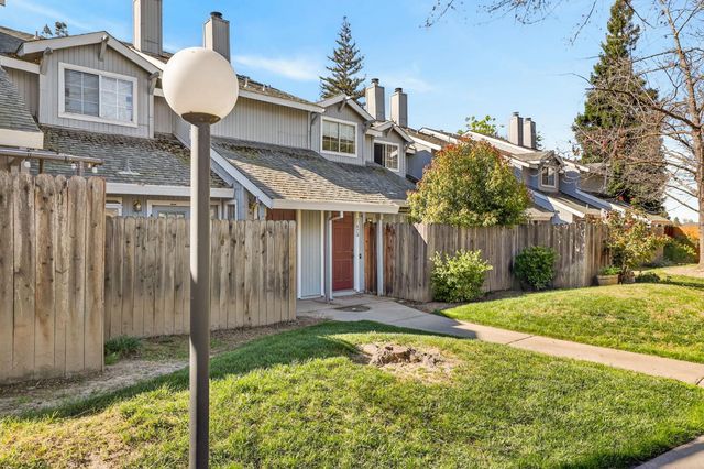 7674 Lily Mar Ln, Antelope, CA 95843