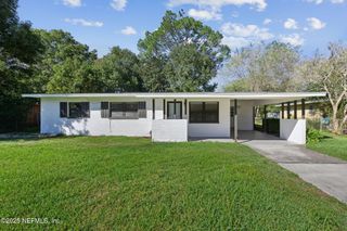 4718 REDSTONE Drive, Jacksonville, FL 32210
