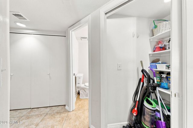 3228 W GLENDALE Avenue 163, Phoenix, AZ 85051