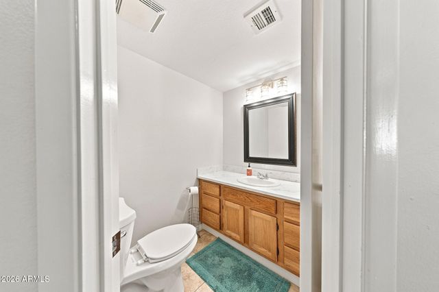 3228 W GLENDALE Avenue 163, Phoenix, AZ 85051