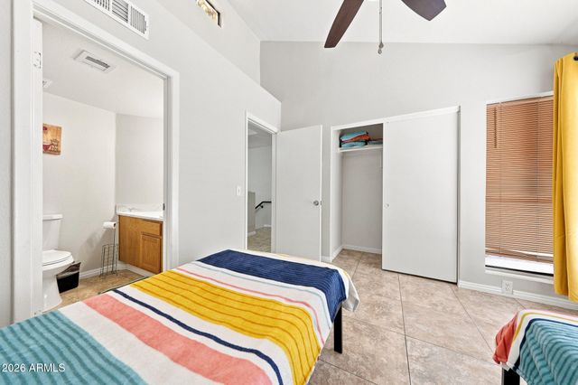 3228 W GLENDALE Avenue 163, Phoenix, AZ 85051