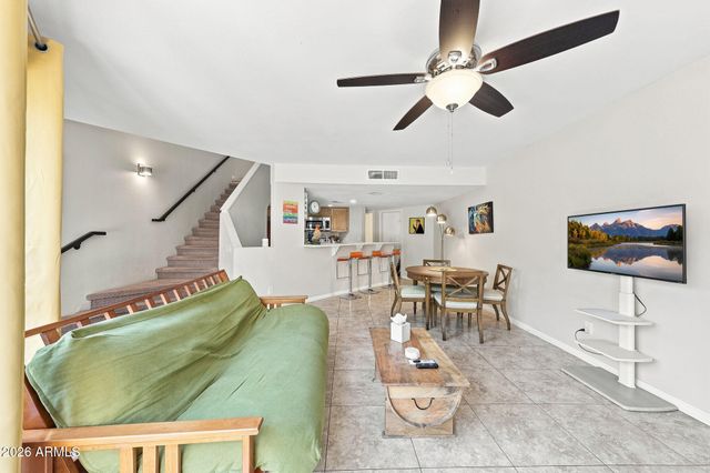 3228 W GLENDALE Avenue 163, Phoenix, AZ 85051