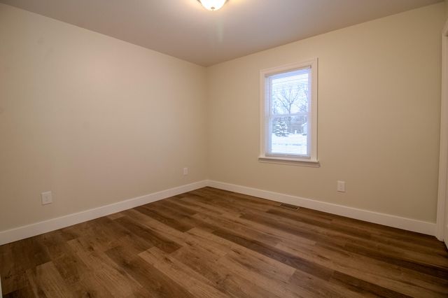 0400 S 865 E, Knox, IN 46534