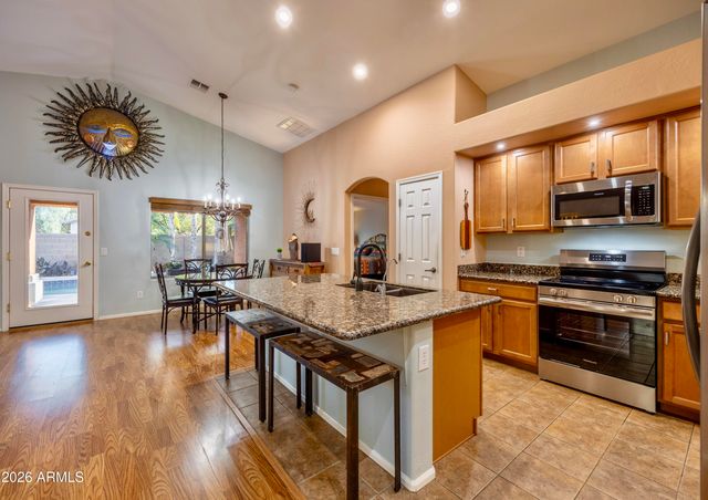 25727 W VICTORY Street, Buckeye, AZ 85326