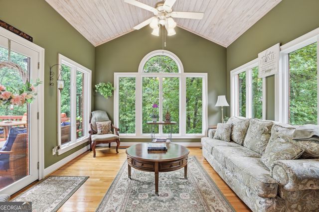 355 Smoke Rise Drive, Baldwin, GA 30511