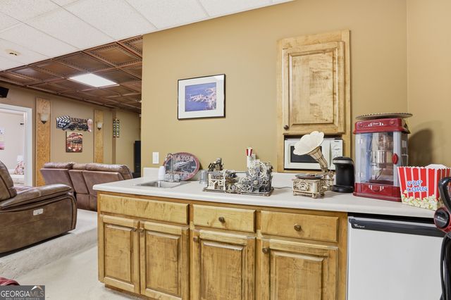 355 Smoke Rise Drive, Baldwin, GA 30511