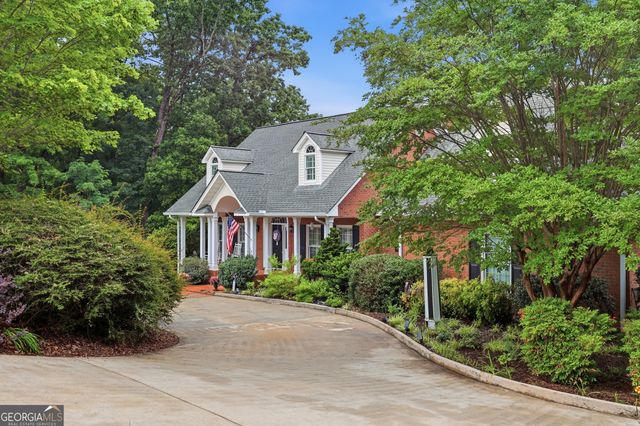 355 Smoke Rise Drive, Baldwin, GA 30511