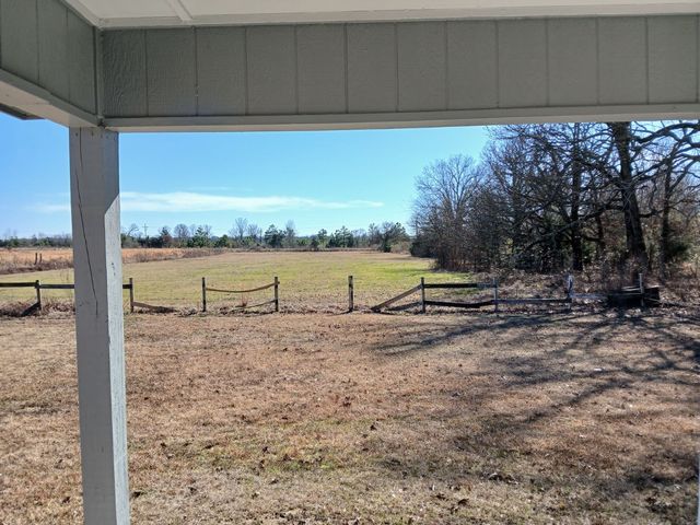 19088 US Hwy 82, Avery, TX 75554