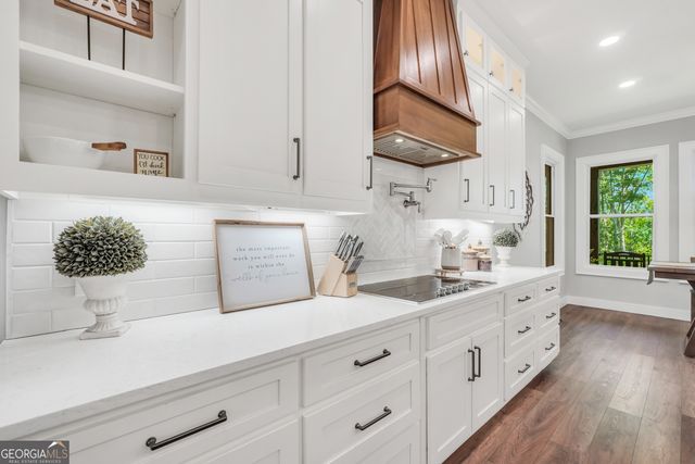 123 River Point Road, Jackson, GA 30233
