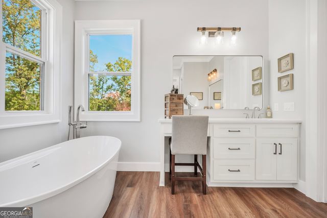 123 River Point Road, Jackson, GA 30233