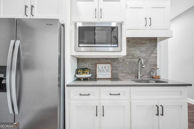 123 River Point Road, Jackson, GA 30233