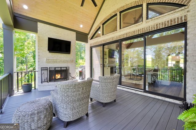 123 River Point Road, Jackson, GA 30233
