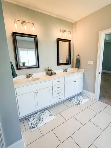 652 Charleston Mills Drive, Dothan, AL 36350