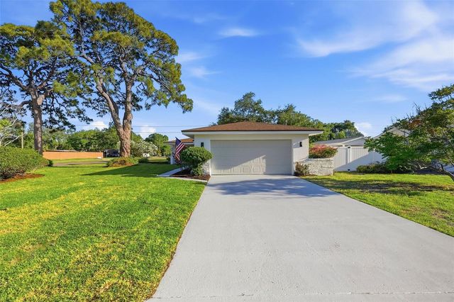 6801 PINELLAS POINT DRIVE S, St Petersburg, FL 33712