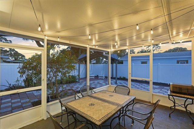 6801 PINELLAS POINT DRIVE S, St Petersburg, FL 33712
