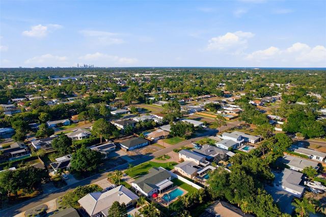 6801 PINELLAS POINT DRIVE S, St Petersburg, FL 33712