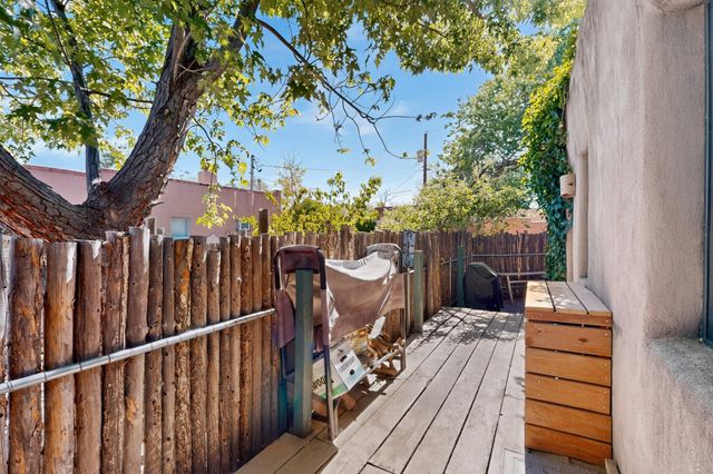 230 Irvine Street A, Santa Fe, NM 87501