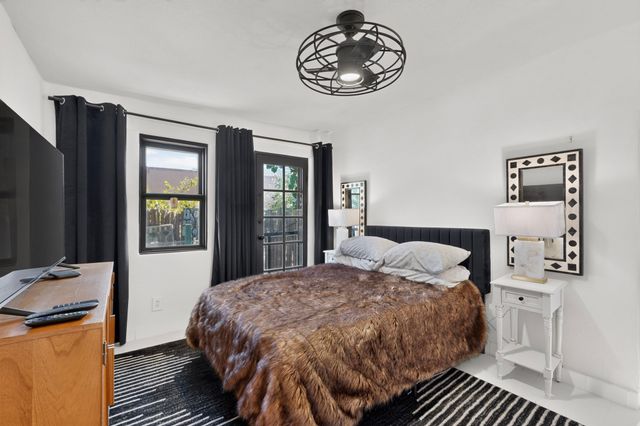 230 Irvine Street A, Santa Fe, NM 87501
