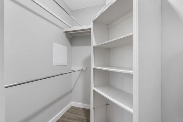 3269 W Erie Street, Springfield, MO 65807