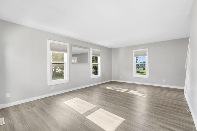 3269 W Erie Street, Springfield, MO 65807