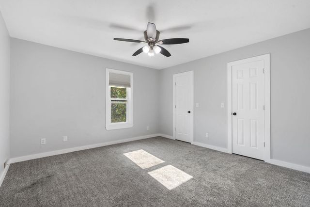 3269 W Erie Street, Springfield, MO 65807