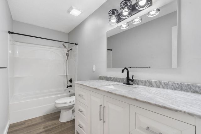 3269 W Erie Street, Springfield, MO 65807