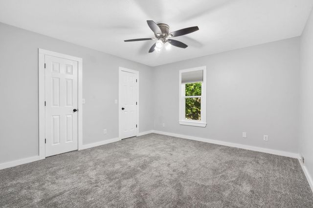 3269 W Erie Street, Springfield, MO 65807