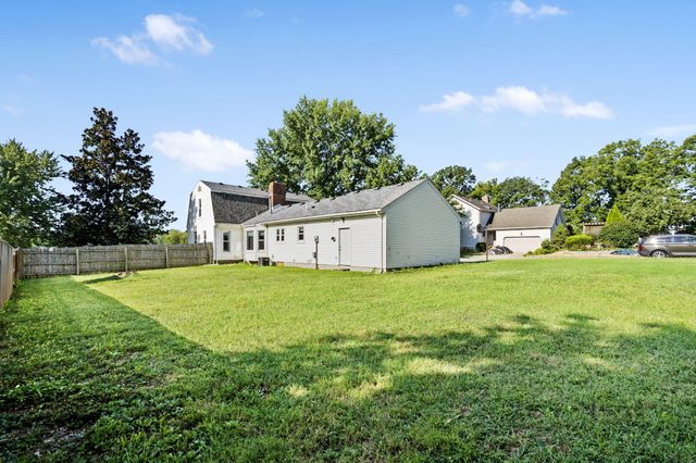 3269 W Erie Street, Springfield, MO 65807