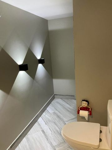 40 Ventnor Drive, Deerfield Beach, FL 33442