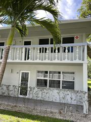 40 Ventnor Drive, Deerfield Beach, FL 33442