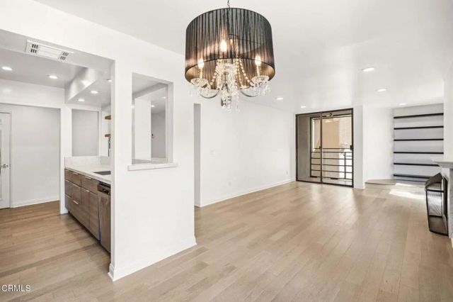 1215 N Olive Drive 208, West Hollywood, CA 90069