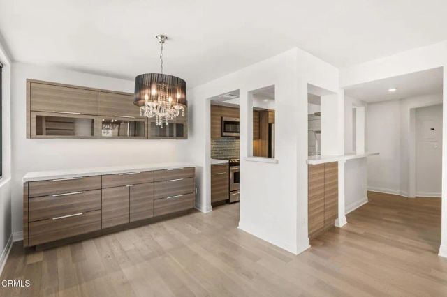 1215 N Olive Drive 208, West Hollywood, CA 90069
