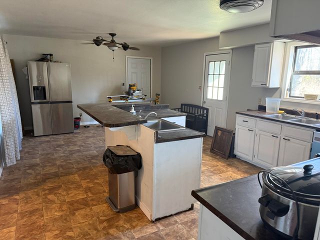 464 County Road 362, Pottersville, MO 65790