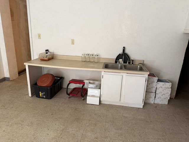 464 County Road 362, Pottersville, MO 65790