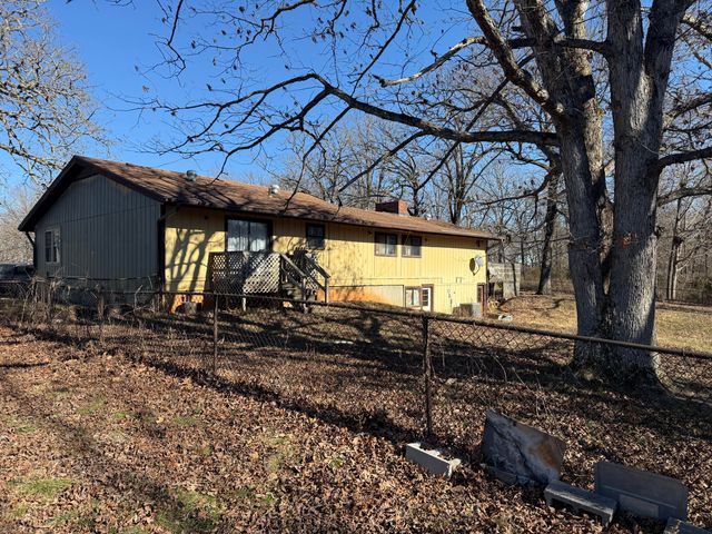 464 County Road 362, Pottersville, MO 65790