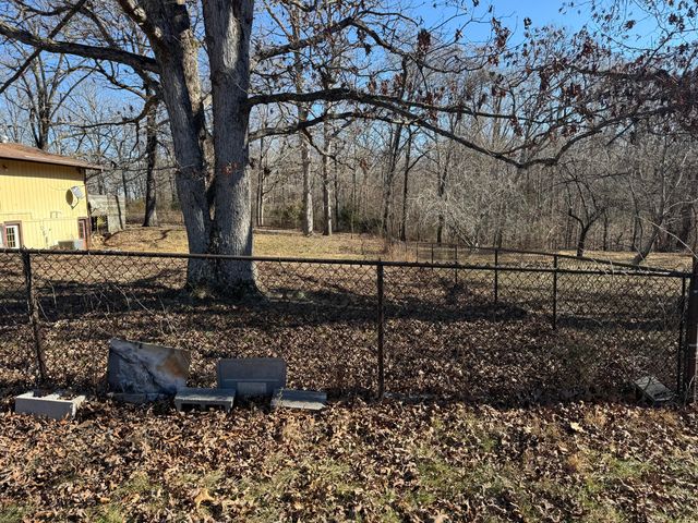 464 County Road 362, Pottersville, MO 65790