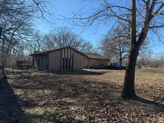 464 County Road 362, Pottersville, MO 65790