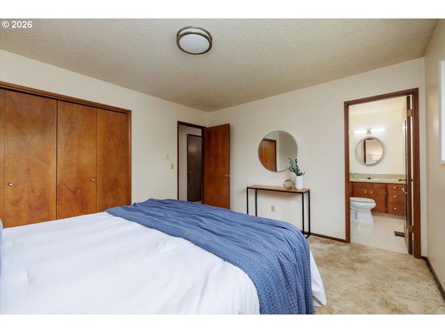 5395 Sw 184TH Ave, Beaverton, OR 97078