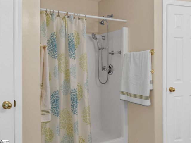 104 Bermuda Lane, Inman, SC 29349