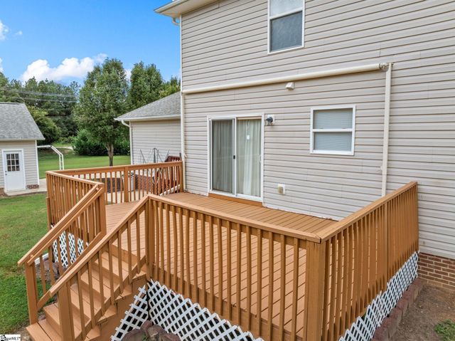 104 Bermuda Lane, Inman, SC 29349