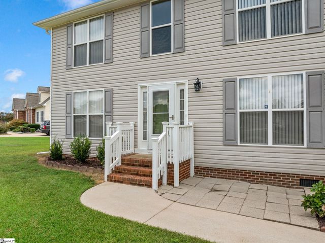 104 Bermuda Lane, Inman, SC 29349