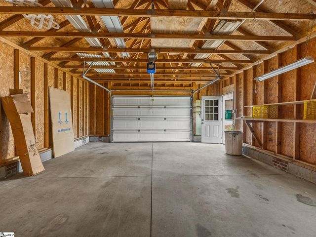 104 Bermuda Lane, Inman, SC 29349